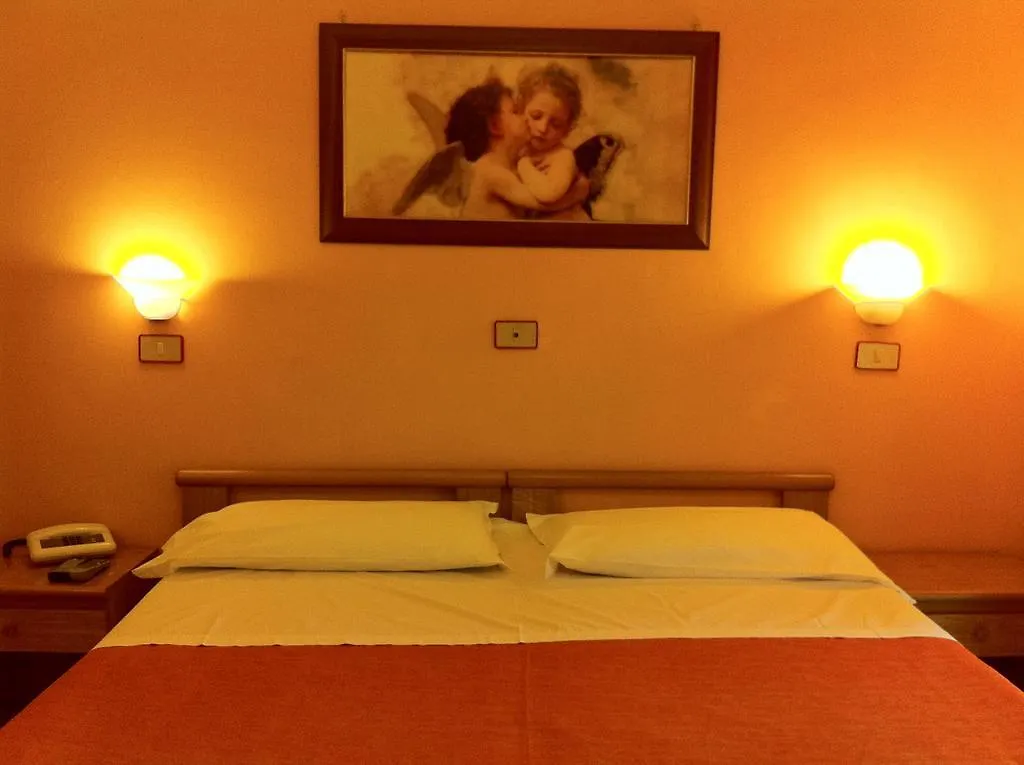 Hotel Pensione Romeo Bari