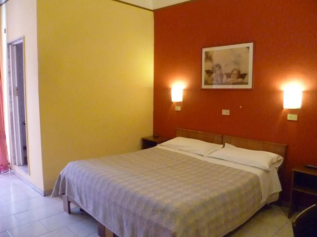Hotel Pensione Romeo Bari Italien