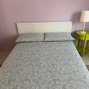 rezervați aici