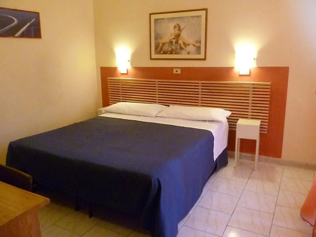 בארי Hotel Pensione Romeo 2*,  איטליה